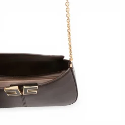 Borsa donna a spalla con dettaglio logo