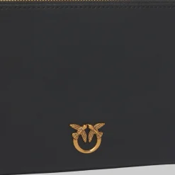 Horizontal Flat Bag in pelle